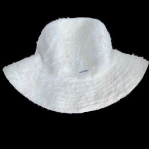 Kangol Furgora Godfather Trilby Hat White X/Large Angora Blend Fuzzy Bucket Hat
